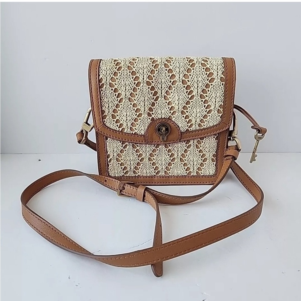 Fossil Ainsley Small Flap Crossbody